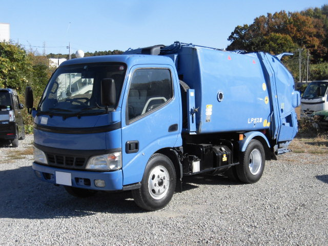 最大65 Offクーポン デュトロ 2t 塵芥車 Recomenda Co