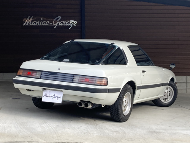 中古車 マツダ サバンナrx 7 Gt の中古車詳細 106 0km ホワイト 佐賀県 価格応談 中古車情報 中古車検索なら 車 選びドットコム 車選び Com