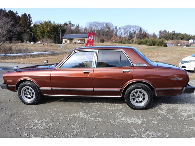 中古車 トヨタ マークii 2 0 グランデ Mx41 後期型 4at 同色オールペイント済 4輪独立 の中古車詳細 77 000km ブラウン 福島県 138 8万円 中古車情報 中古車検索なら 車選びドットコム 車選び Com