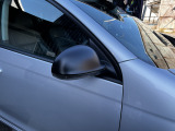 輸入車の修理や整備は高いと思っている人は多いですが、純正品同等の社外品や良質中古部品を使う事により、ディーラーの半分以下での修理、整備も可能です。お気軽にご相談ください