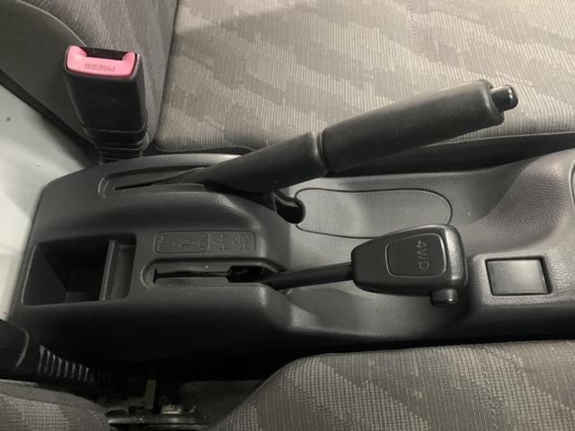 中古車 スズキ キャリイ Fc 4wd 4wd キッチンカー シェル新品 の中古車詳細 96 639km ホワイト 北海道 100万円 中古車情報 中古車検索なら 車選びドットコム 車選び Com