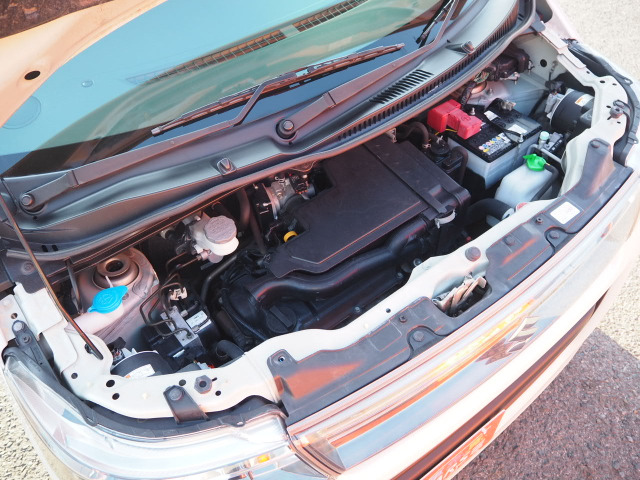 中古車 スズキ ワゴンrスティングレー リミテッド ナビ Tv Bt シートカバーetc禁煙 の中古車詳細 99 195km パールホワイト 滋賀県 29 8万円 中古車情報 中古車検索なら 車選びドットコム 車選び Com