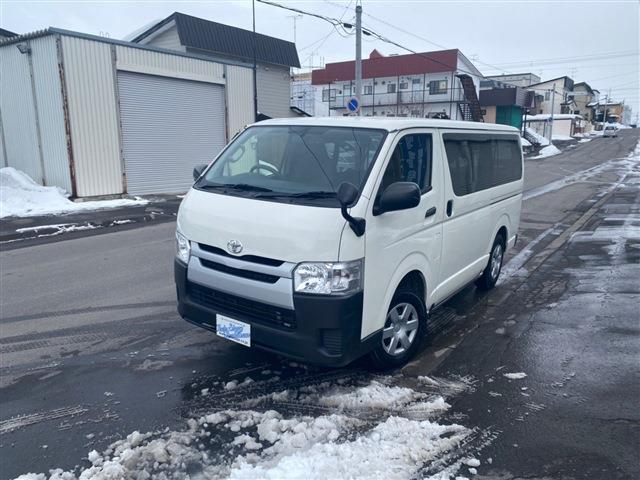 中古車 トヨタ ハイエースバン 3 0 Dx ロング ディーゼル 4wd 9人乗り リアヒーター バックカメラ の中古車詳細 119 000km 白 北海道 1万円 中古車情報 中古車検索なら 車選びドットコム 車選び Com