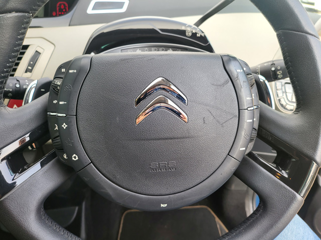 シトロエン C4ピカソ エクスクルーシブ ターボ 7人乗り の中古車詳細