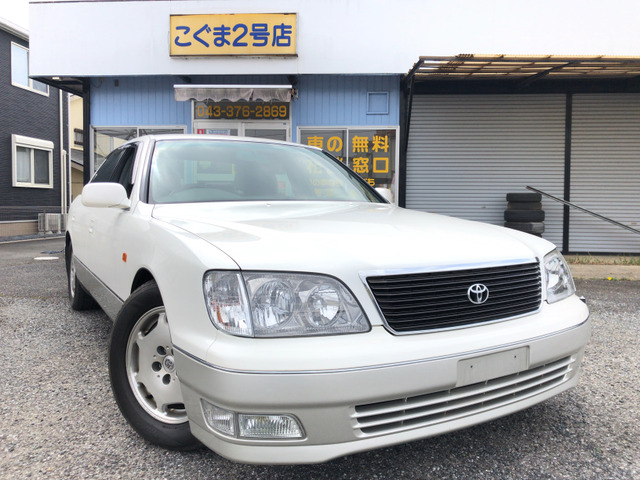 中古車 トヨタ セルシオ 4 0 A仕様 下取り買取強化中 の中古車詳細 54 700km パールホワイトツートン 千葉県 48万円 中古車情報 中古車検索なら 車選びドットコム 車選び Com