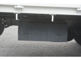 新車注文も扱っております。未使用の車などお得で納期が早いトラックもたくさん置いてありますのでご覧ください。