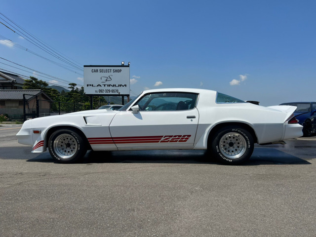 中古車 シボレー カマロ Z28 の中古車詳細 27 260km ホワイト 福岡県 530万円 中古車情報 中古車検索なら 車 選びドットコム 車選び Com