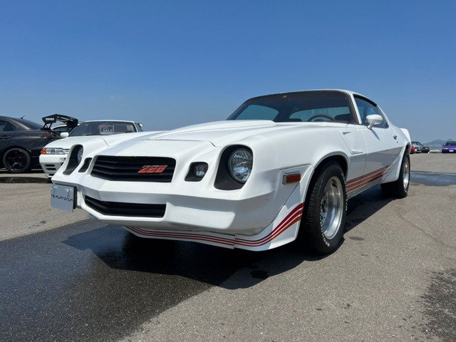 中古車 シボレー カマロ Z28 の中古車詳細 27 260km ホワイト 福岡県 530万円 中古車情報 中古車検索なら 車 選びドットコム 車選び Com