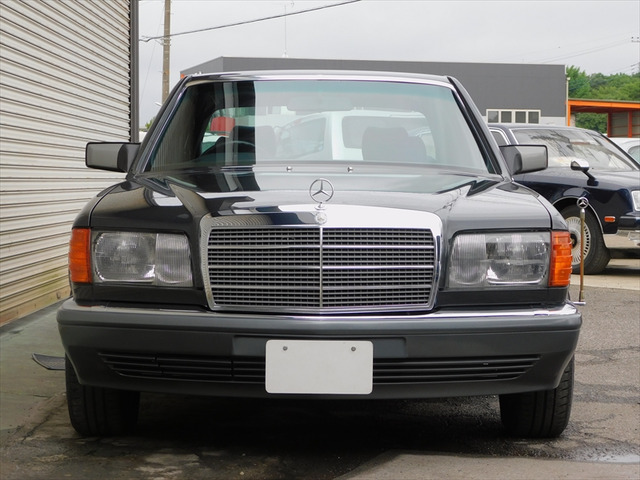 ■ベンツ W126 560SEL カセット デッキ 中古 希少 0028204586 BE0832 部品取あり BECKER ベッカー オーディオ カーステ テープデッキ AM ■