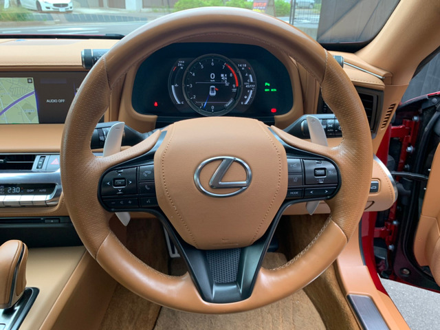 中古車 レクサス LC500 500 Lパッケージ TRDエアロ 21AW パノラマルーフ の中古車詳細 (46,000km, レッド, 愛知県,  979万円) | 中古車情報・中古車検索なら【車選びドットコム（車選び.com）】