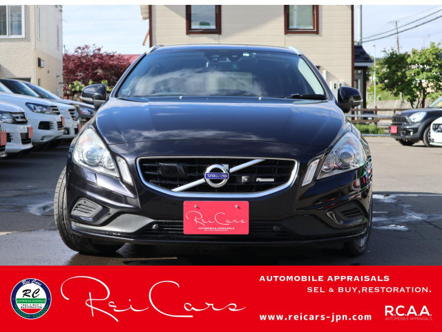 中古車 ボルボ V60 T6 AWD Rデザイン4WD セーフティーPKG Dレコ