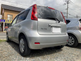 【全車リフレッシュ】隅々までの車内クリーニングに加え、専用装置でタバコやペット臭の脱臭と、細菌・ウィルス・カビの殺菌を実施。ニオイを徹底除去し、清潔にリフレッシュしてご納車します。