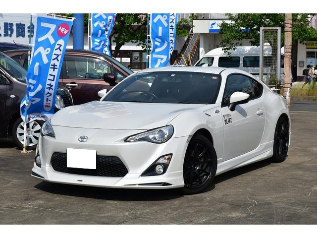 中古車 トヨタ 86 2 0 Gt Greddyマフラー Hks車高調 の中古車詳細 103km パールホワイト 佐賀県 177万円 中古車情報 中古車検索なら 車選びドットコム 車選び Com