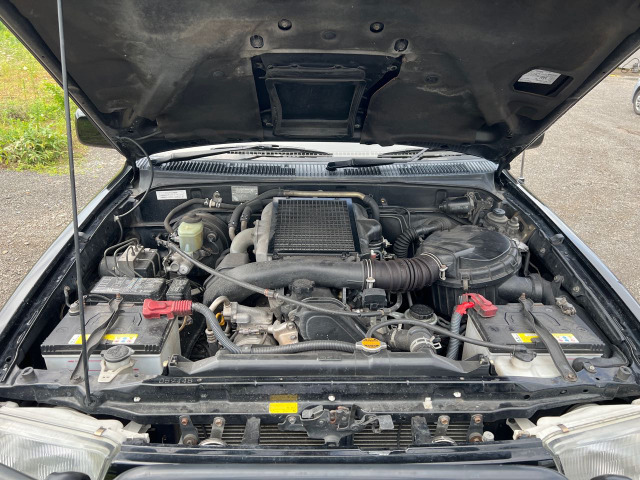 トヨタ ハイラックスサーフ 3.0 SSR-X リミテッド ディーゼル 4WD 8