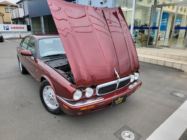 中古車 ジャガー XJ XJ8 3.2-V8 禁煙車 の中古車詳細 (85