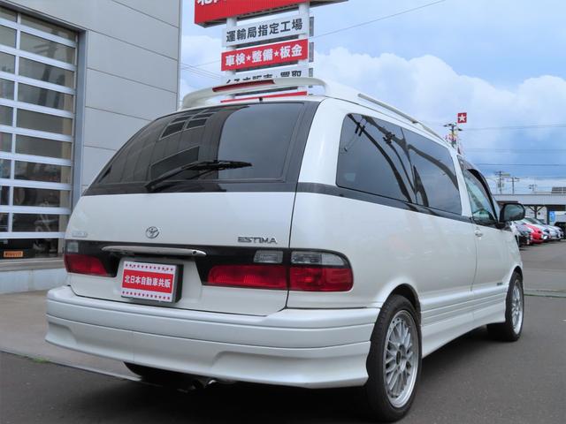 中古車 トヨタ エスティマ 2 4 アエラス 4wd の中古車詳細 92 000km パール 北海道 98万円 中古車情報 中古車 検索なら 車選びドットコム 車選び Com