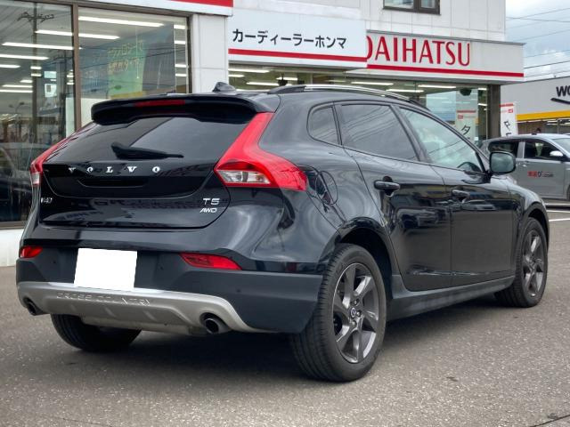 中古車 ボルボ V40クロスカントリー T5 4WD スマートキー/ナビ/TV/ETC の中古車詳細 (47