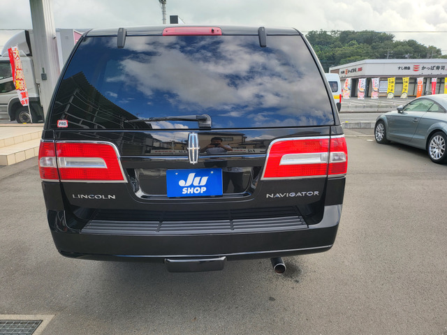 リンカーン ナビゲーター リムジン 6人乗り の中古車詳細 (119,000km