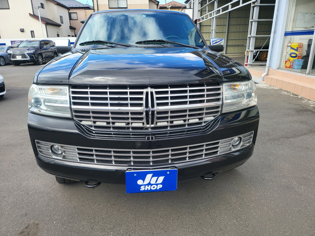 リンカーン ナビゲーター リムジン 6人乗り の中古車詳細 (119,000km