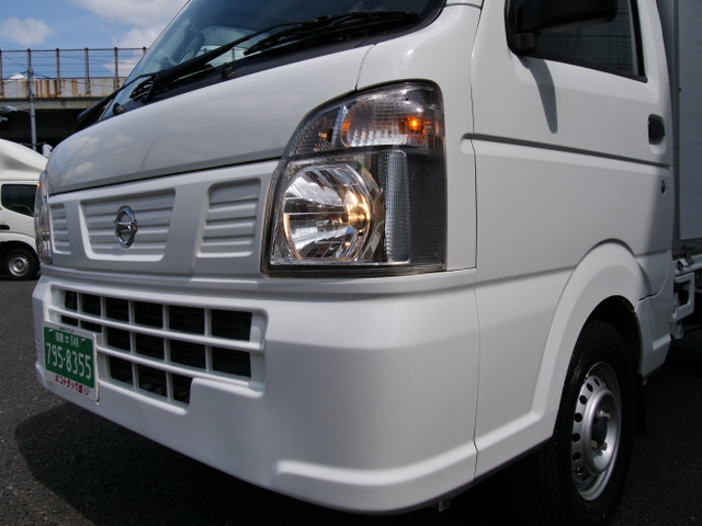 中古車 日産 NT100クリッパー DX 軽トラック幌パネルバン上下高さ調整