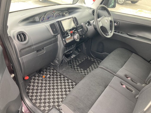 ダイハツ タントカスタム X Bluetooth ナビ/TV ETC の中古車詳細