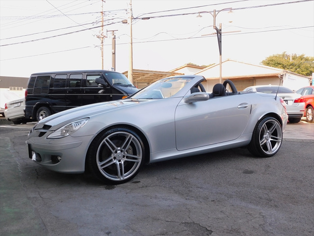 中古車 メルセデス・ベンツ SLK350 SLK350 ヒーター付き黒革Pシート の