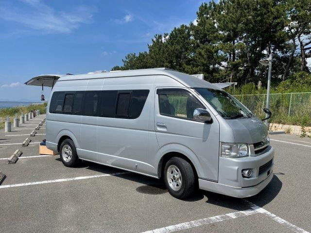 中古車 トヨタ ハイエースバン 【キャンピング仕様】設備・機能充実 の