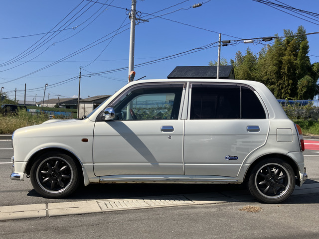 中古車 ダイハツ ミラジーノ ターボ ☆AT車☆塗装済純正ホイール☆AUX☆ の中古車詳細 (270,500km, ホワイト, 福岡県, 28万円)  | 中古車情報・中古車検索なら【車選びドットコム（車選び.com）】