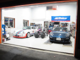 スーパーカーから国産車までメンテナンスしております!