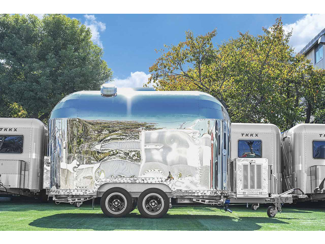 【大型トレーラー】 マリネックス】最新鋭の14mウイングトレーラーを80台納車。 | 株式