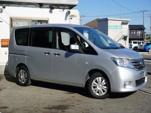 中古車 日産 セレナ 福祉車両チェアキャブルフター乗車定員6名 の中古車詳細 (82,437km, シルバー, 神奈川県, 99万円) |  中古車情報・中古車検索なら【車選びドットコム（車選び.com）】