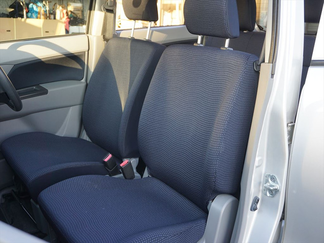 中古車 スズキ ワゴンR 福祉車両スローパーリヤシート付 の中古車詳細 (59,417km, シルバー, 神奈川県, 39.8万円) 