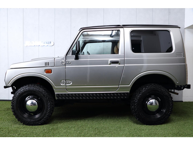 中古車 スズキ ジムニー ランドベンチャー 4WD リビルト品多数!! の