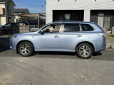 アウトランダーPHEV 2.0 G ナビパッケージ 4WD ナビ TV ETC