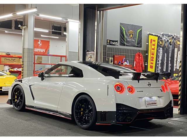 中古車 日産 GT-R 3.8 NISMO 4WD NISMOスポーツリセッティング/ の中古