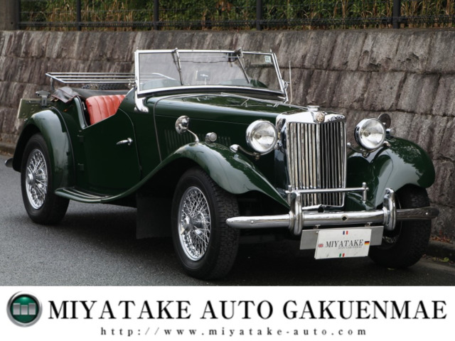 つやあり クラッシックカー 旧車 ＭＧ－ＴＤ リアキャリア USED