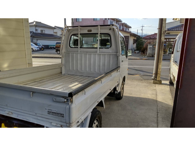 中古車 スバル サンバートラック 4WD の中古車詳細 (82,000km, ホワイト, 東京都, 44万円) |  中古車情報・中古車検索なら【車選びドットコム（車選び.com）】