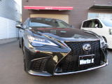 LS 500 Fスポーツ 4WD サンルーフ・マークレビンソン・白革シート