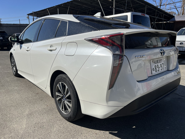 トヨタ プリウス 1.8 S 自社ローン対応 ワンオーナー車 の中古車詳細