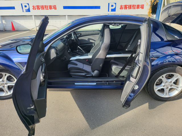 マツダ RX-8 ベースモデル 5速マニュアル 社外ナビ の中古車詳細