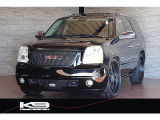 ユーコン デナリ 6.2 V8 4WD カスタム多数有り