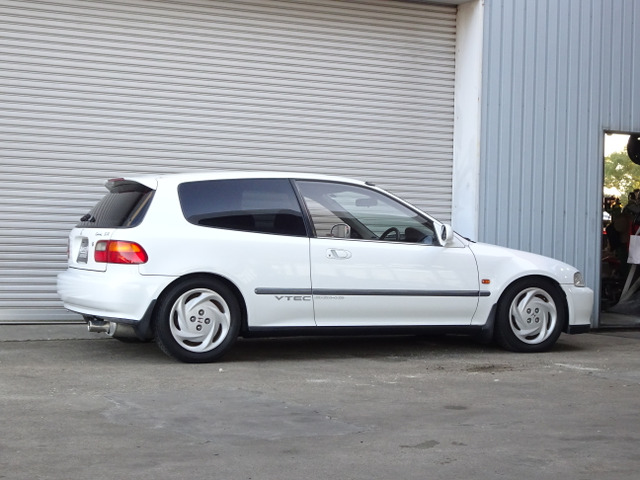 中古車 ホンダ シビック 1.6 SiR・II B16A-VTEC5速MT実走4.5万K の中古車詳細 (45,000km, 純正タフタホワイト,  奈良県, 368万円) | 中古車情報・中古車検索なら【車選びドットコム（車選び.com）】