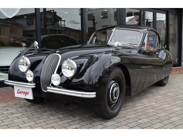XK120  FIXED HEAD COUPE