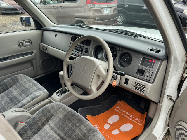 中古車 日産 ラシーン 1.5 タイプII 4WD ルーフレール背面タイヤ電動ミラーCD の中古車詳細 (128,000km, ホワイト, 北海道,  76万円) | 中古車情報・中古車検索なら【車選びドットコム（車選び.com）】