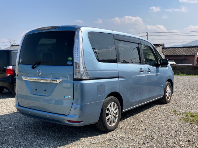 中古車 日産 セレナ 2.0 20X S-HYBRID アドバンスドセーフティ