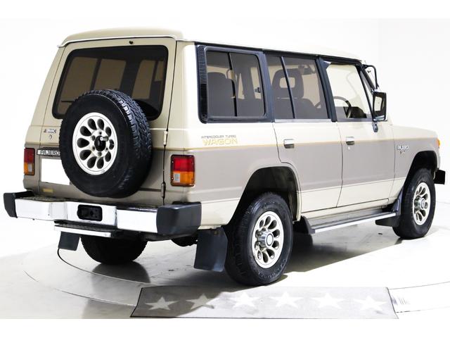 中古車 三菱 パジェロ 2.5 ミッドルーフ エクシード ディーゼル 4WD エクシード 4WD タイミングベルト交換済 ナローボディ 寒冷地仕様  7人乗り の中古車詳細 (68