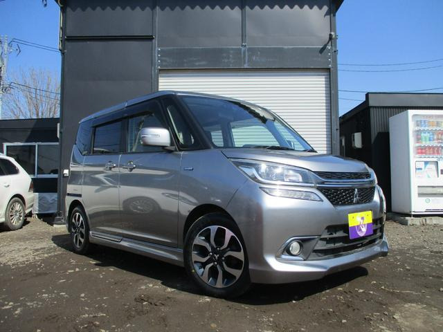 中古車 三菱 デリカD:2 1.2 カスタム ハイブリッド MV 4WD 社外ナビ