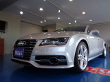 A7スポーツバック 3.0 TFSI クワトロ 4WD Sラインパッケージ サンルーフ ETC
