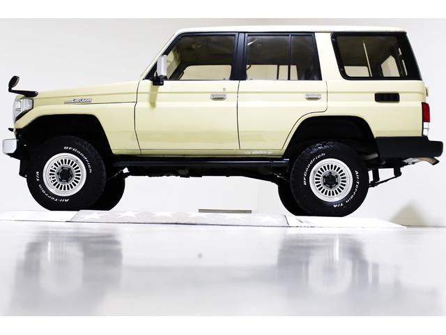 中古車 トヨタ ランドクルーザー70 4.2 ZX ディーゼル 4WD ZX 4WD 