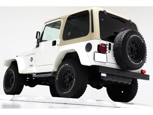 中古車 クライスラージープ ラングラー サハラ ハードトップ 4WD サハラ ハードトップ 4WD リフトアップ 社外ワイドオーバーフェンダー  の中古車詳細 (77,000km, ホワイト, 群馬県, 168万円) | 中古車情報・中古車検索なら【車選びドットコム（車選び.com）】